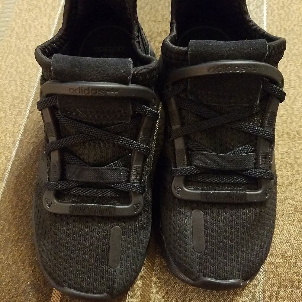 Adidas kids Black shoes size 10